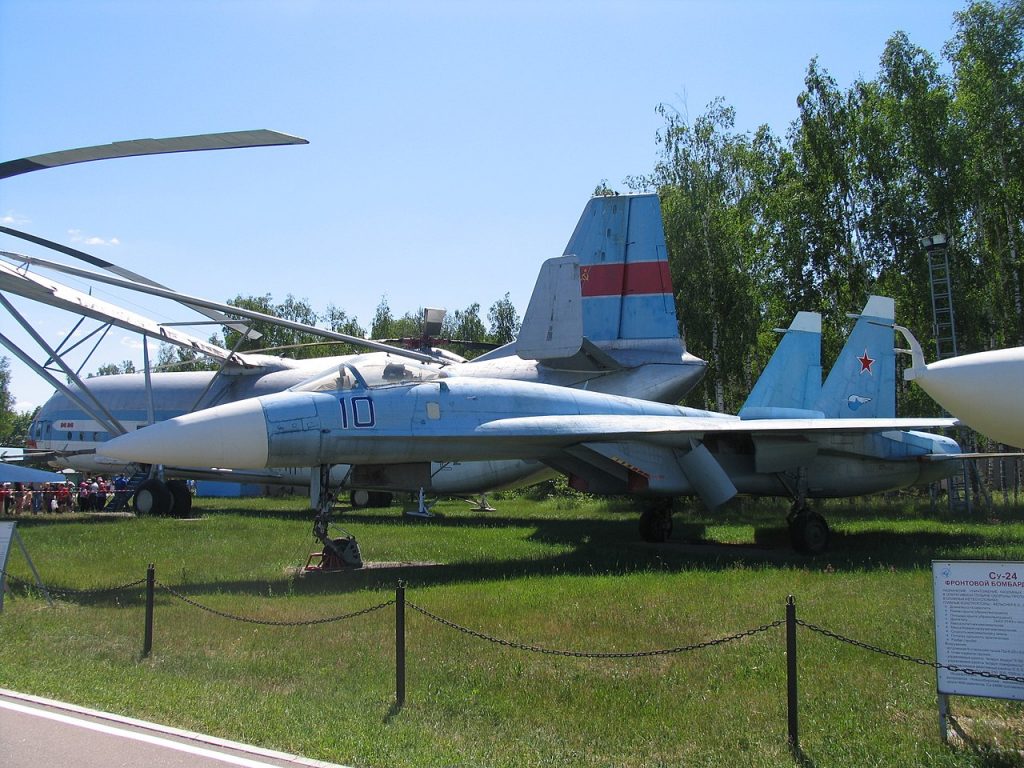 Первый вариант Су-27 не пошедший в серию - Т-10-1(Wikipedia.org)